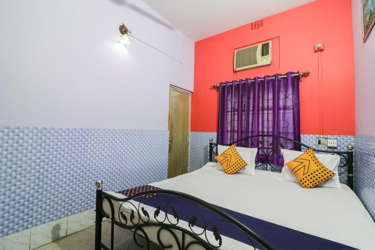 Spot On 49584 Asmi Hotel Hugli-Chinsurah Exteriör bild